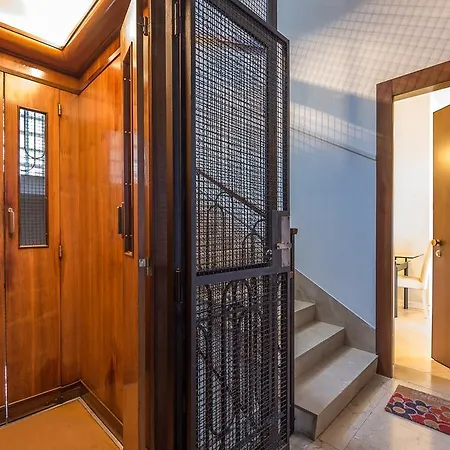 Masha Apartment